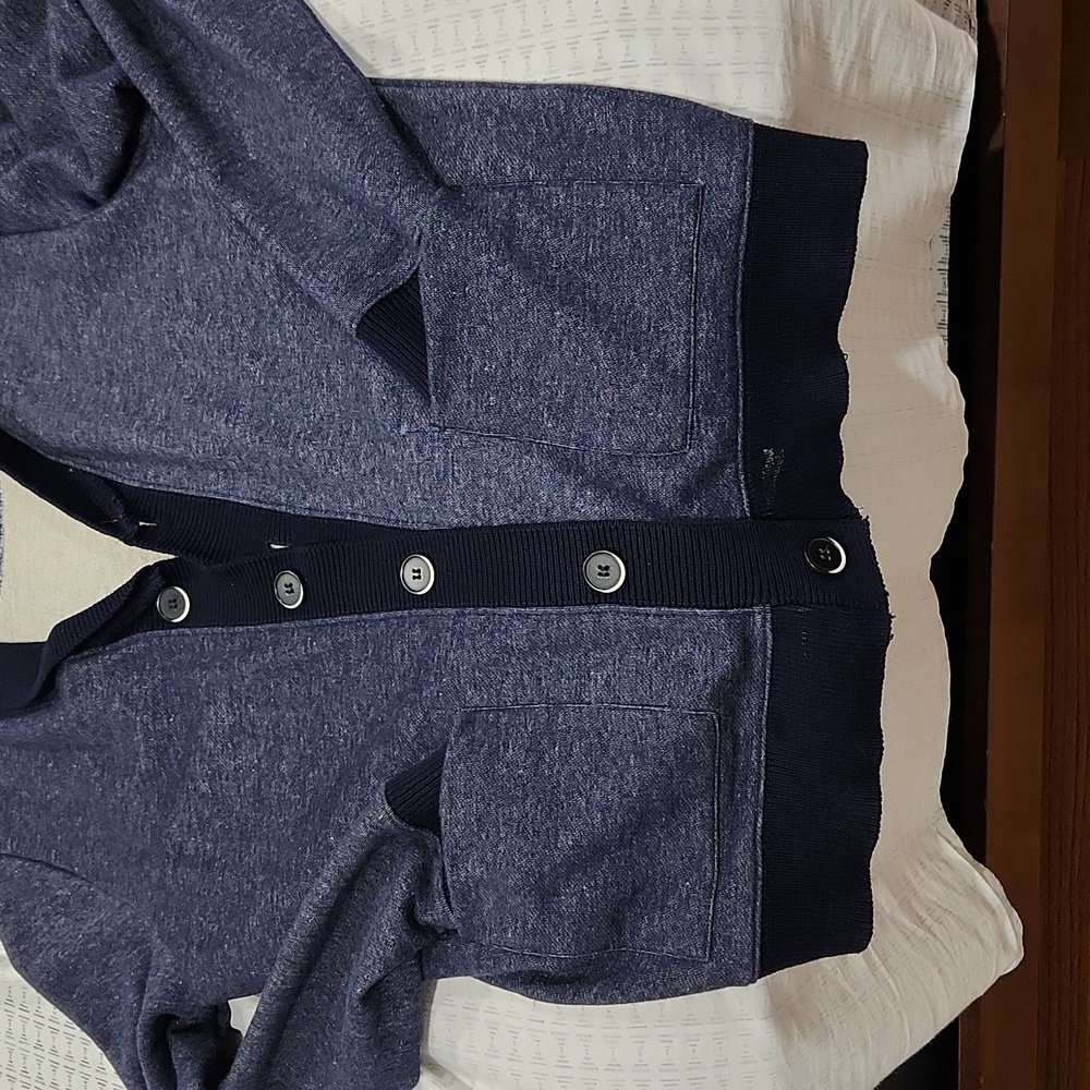 Sweater - Picture 5 of 8